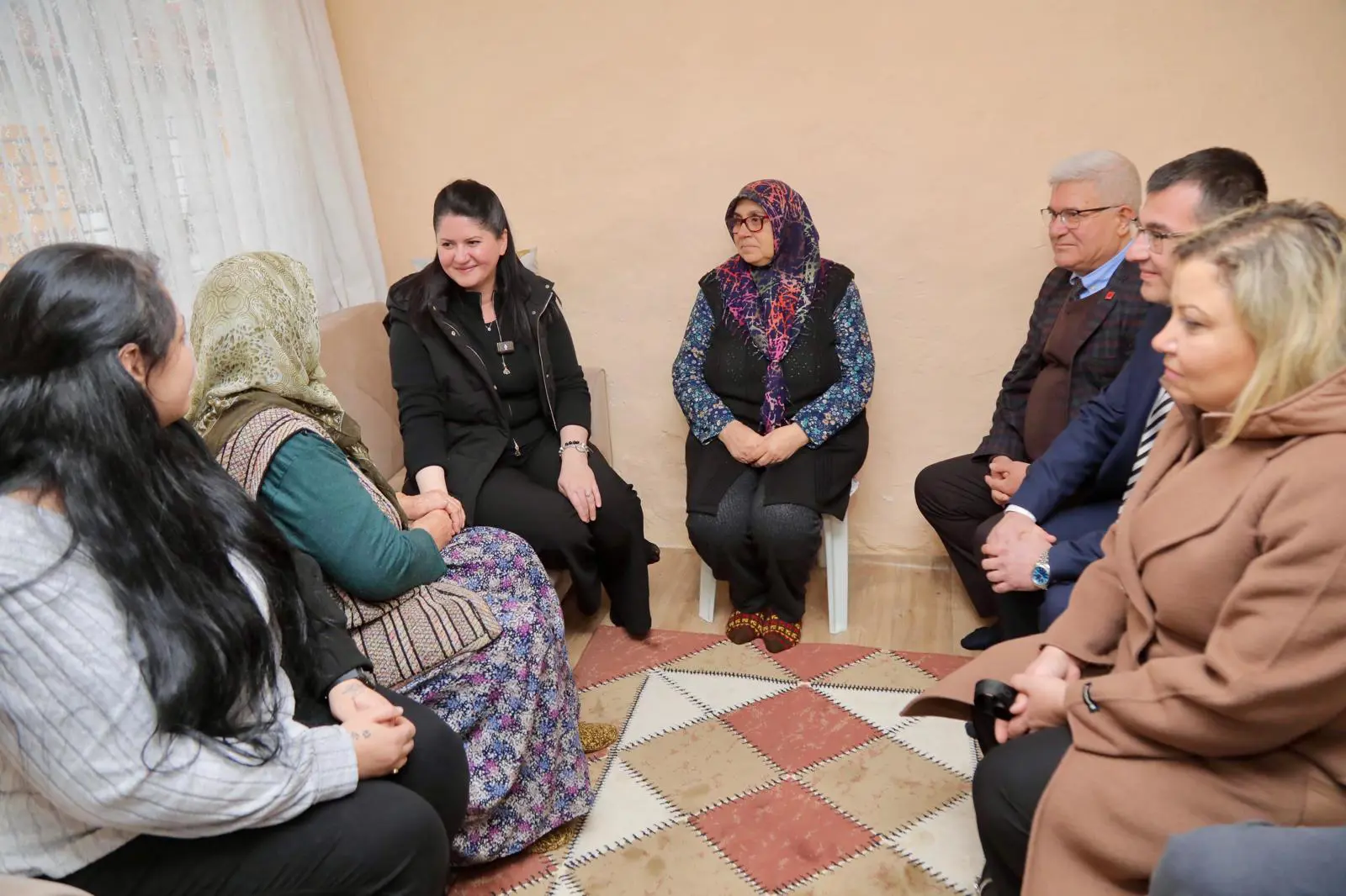 BAŞKAN GENCAN, YILDIRIM’DA MAHALLE ZİYARETLERİNİ SÜRDÜRDÜ galeri görseli